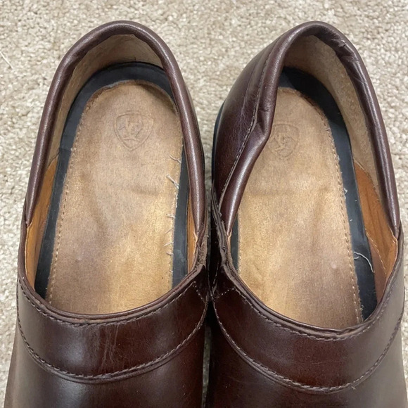 ARIAT BROWN LEATHER Slip on shoes size 9.5B - Picture 13 of 14